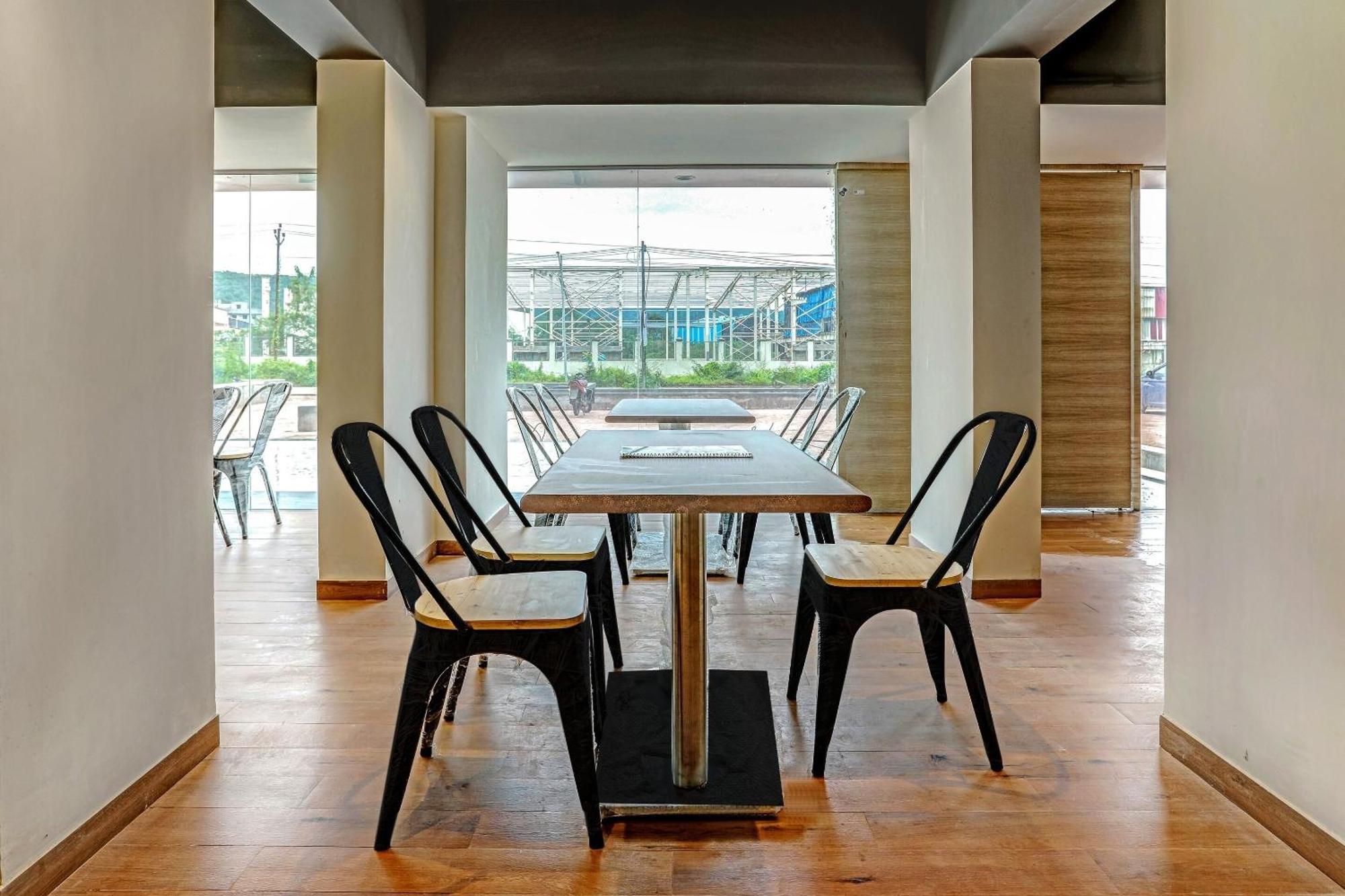 فندق Townhouse Somani Apta المظهر الخارجي الصورة