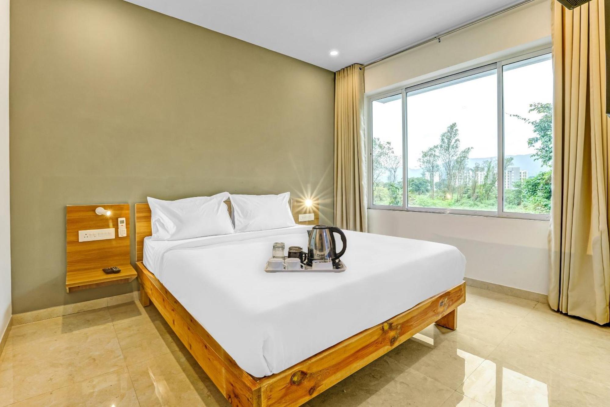 فندق Townhouse Somani Apta المظهر الخارجي الصورة